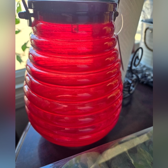 Solar lantern - Picture 2 of 3